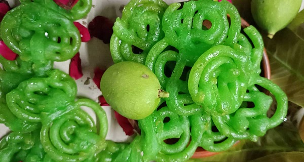 রাজশাহীতে কাঁচা আমের জিলাপি নতুন চমক !